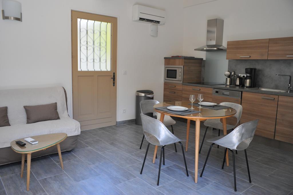 Villa Valflor Chambres D'Hotes Et Appartements Marsiglia Esterno foto