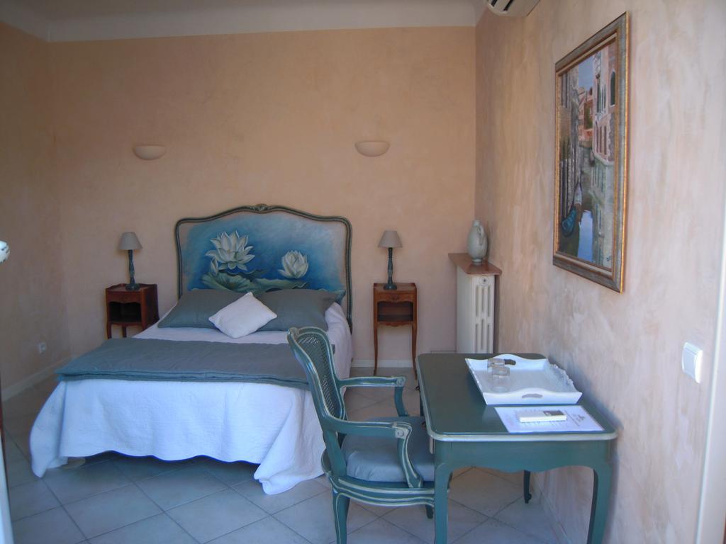 Villa Valflor Chambres D'Hotes Et Appartements Marsiglia Esterno foto