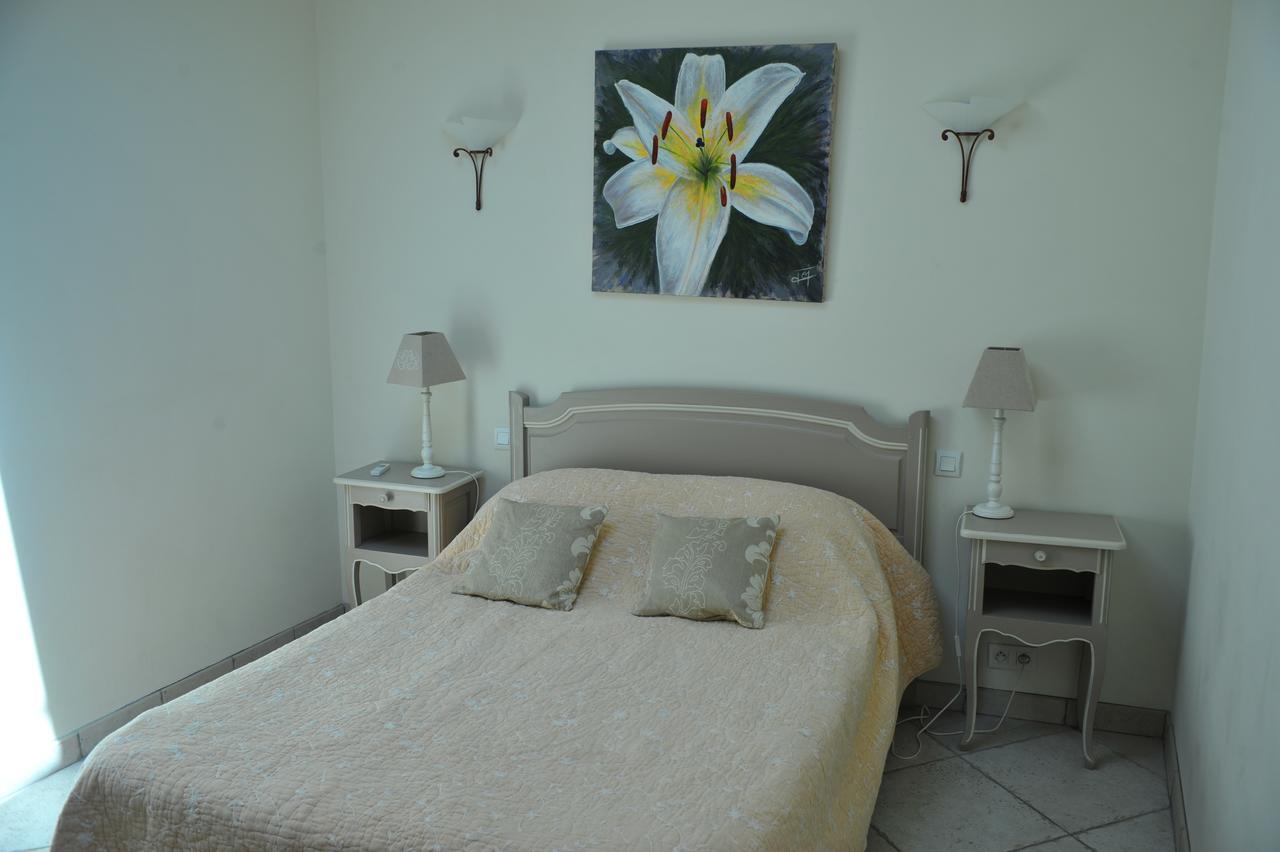 Villa Valflor Chambres D'Hotes Et Appartements Marsiglia Camera foto